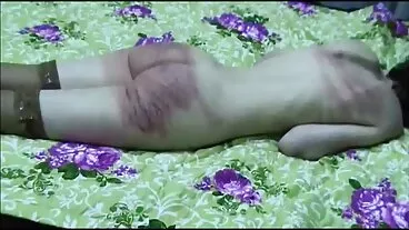 ස්වාභාවික වංචාකාර පෙම්වතිය වන ඇබී ඇඩම්ස් ඇඳේ දැඩි ඩික් එකක් පදියි