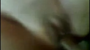 හුරුබුහුටි slutty angel Siouxsie Q Hardcore මාදිලියකින් විනිවිද ගියේය