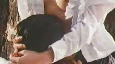 උද්‍යෝගිමත් බෝනික්කෙක් වන අයිලා ඩොනොවන් සමඟ හොට් ඩෝගී විලාසිතාවේ ලිංගික ක්‍රියාව